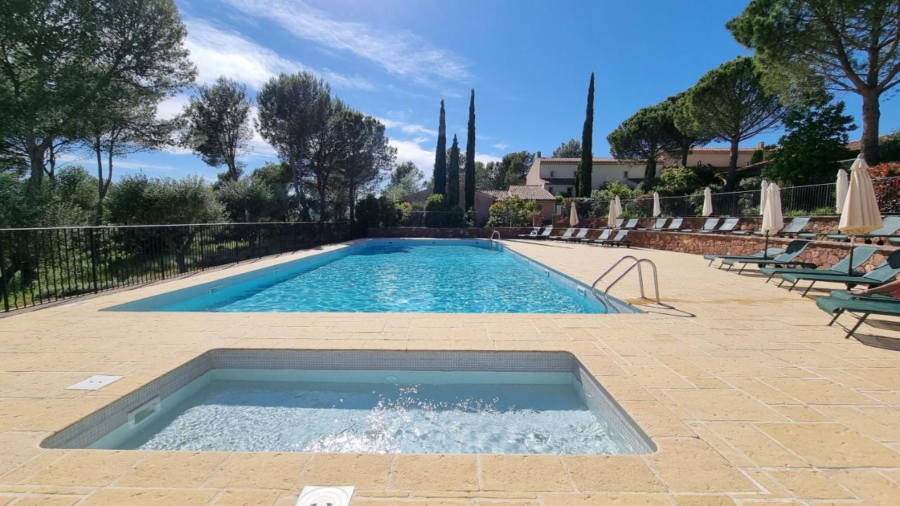 Villa Au Golf De St-Endreol La Motte Exteriér fotografie