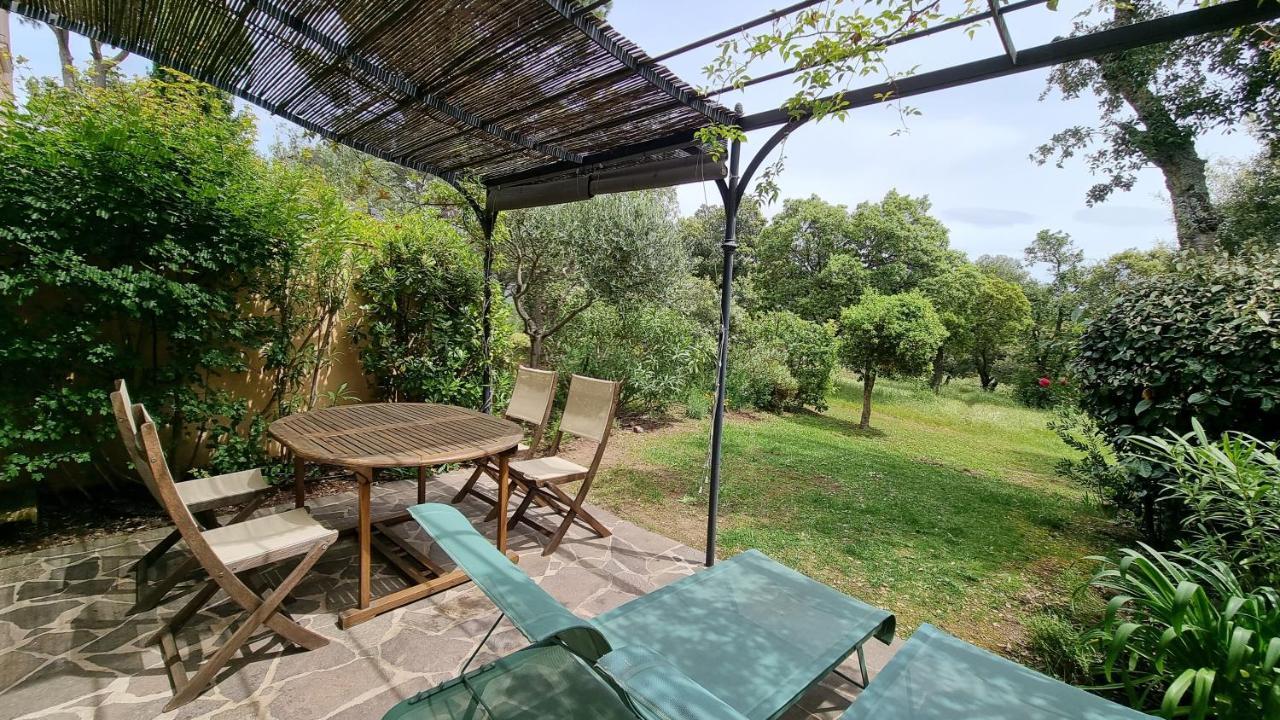 Villa Au Golf De St-Endreol La Motte Exteriér fotografie